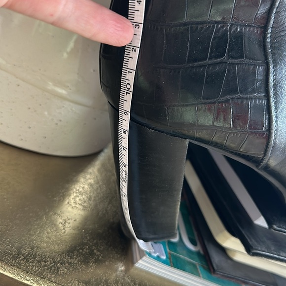 Spanish designer Zinda black ankle boots - Picture 3 of 5